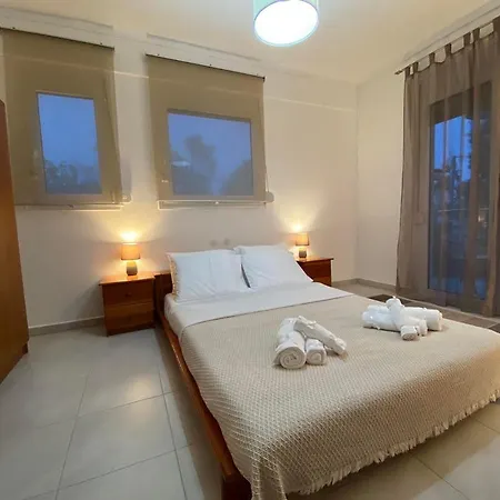 Efi's Apartmán Nea Michaniona