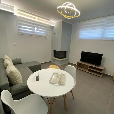 Efi's Apartmán Nea Michaniona